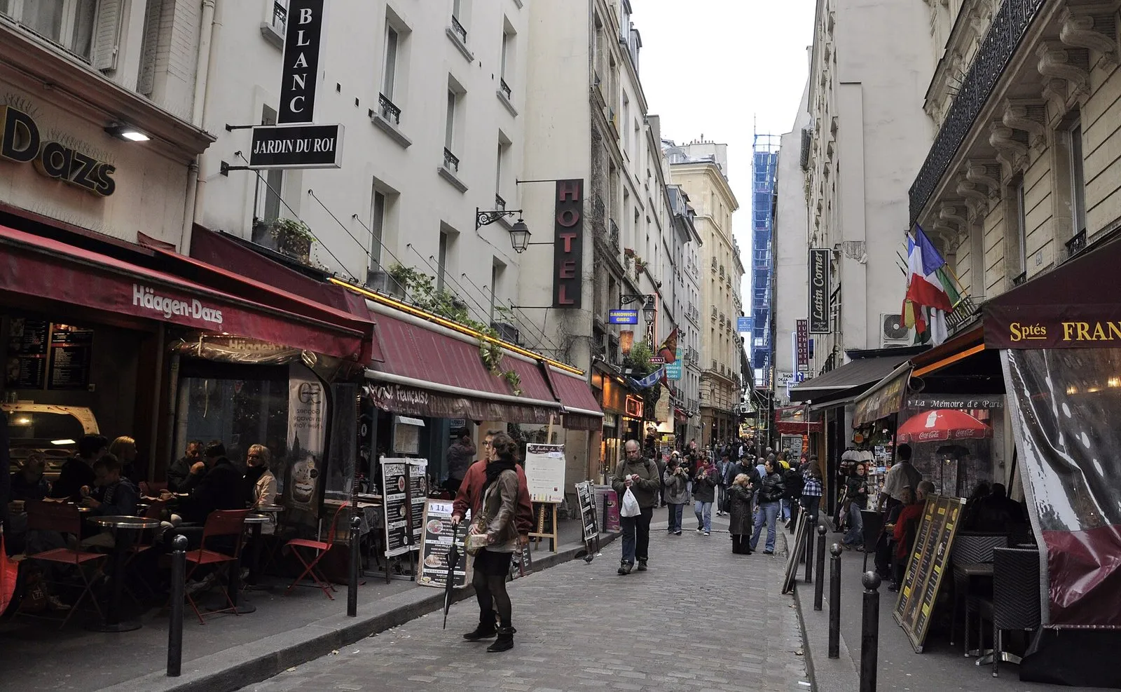 La rue de la Huchette et ses restaurants