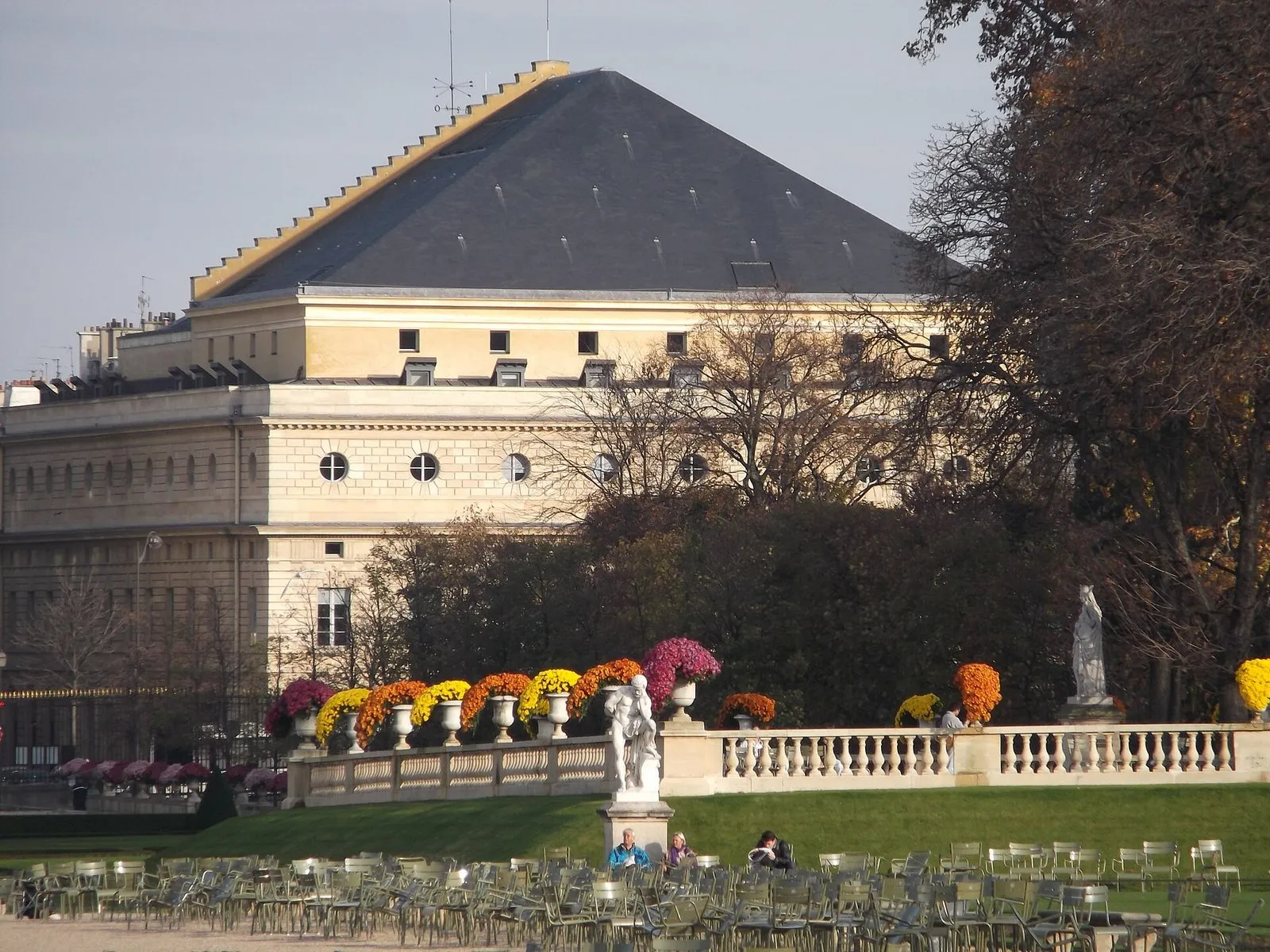 The Théâtre de l’Odéon seen from the Luxembourg Gardens